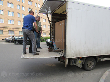Перевозка сейфов в СПб